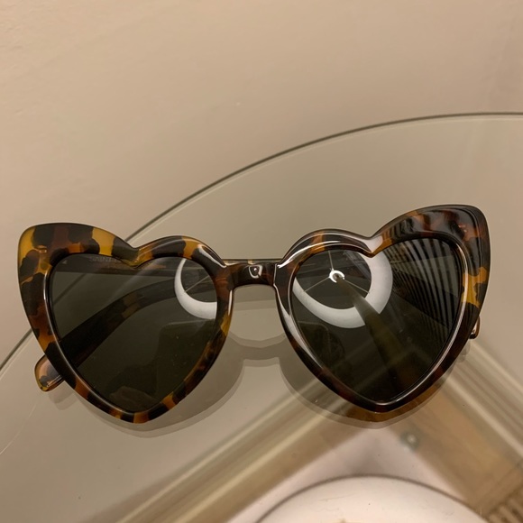 Saint Laurent Accessories - NWT Saint Laurent LouLou Heart Tortoise Sunglasses
